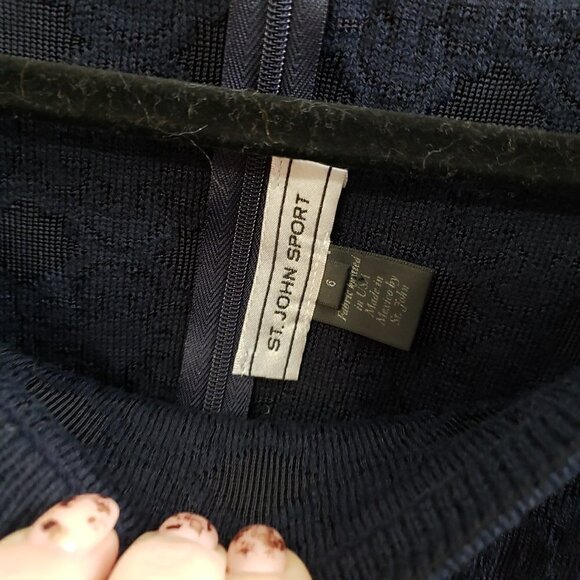 St John Sport * Navy Blue Knit Dress * Sz 6 - Picture 4 of 9